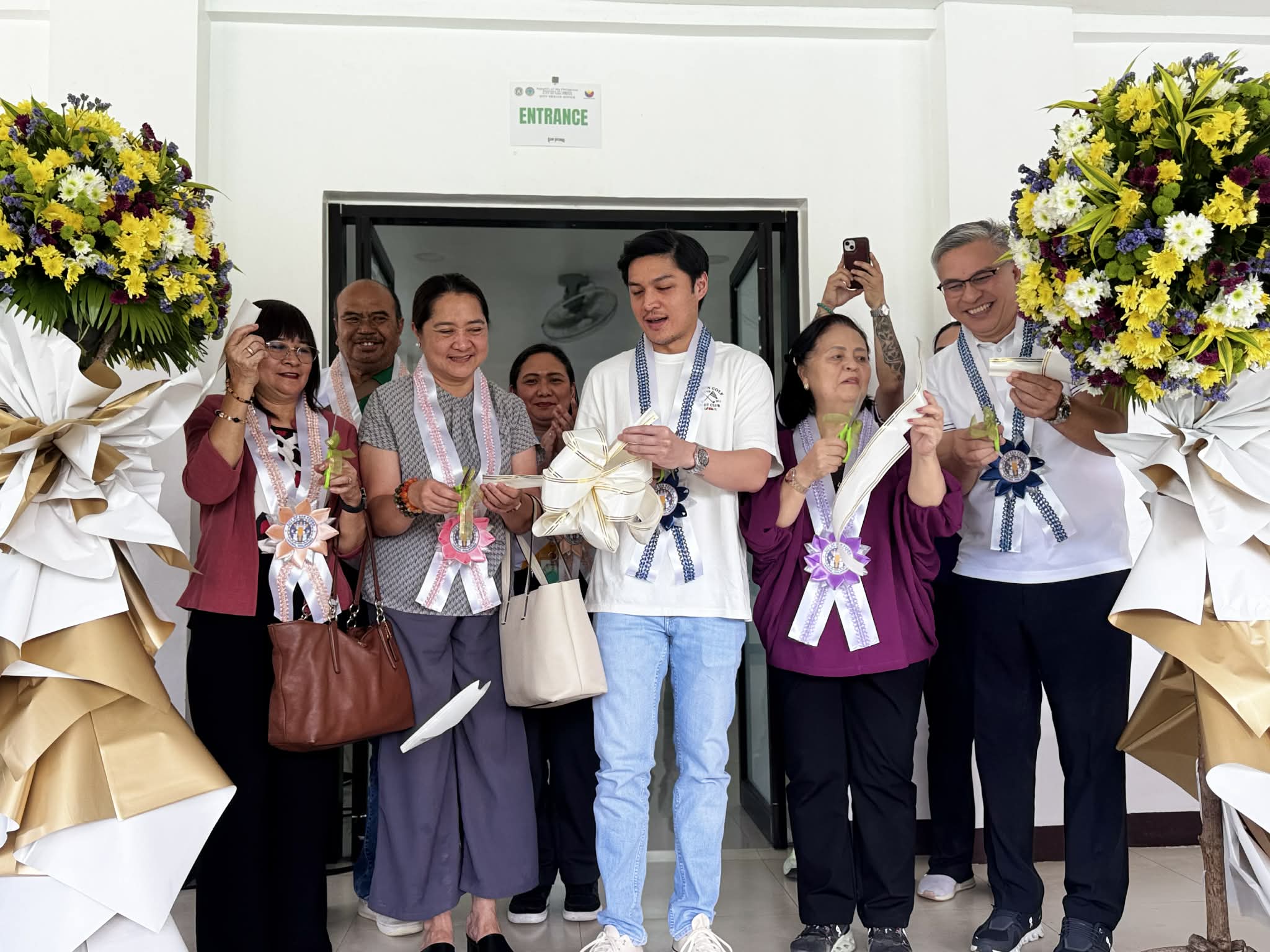 New 'Super Health Center' opens in San Pedro City