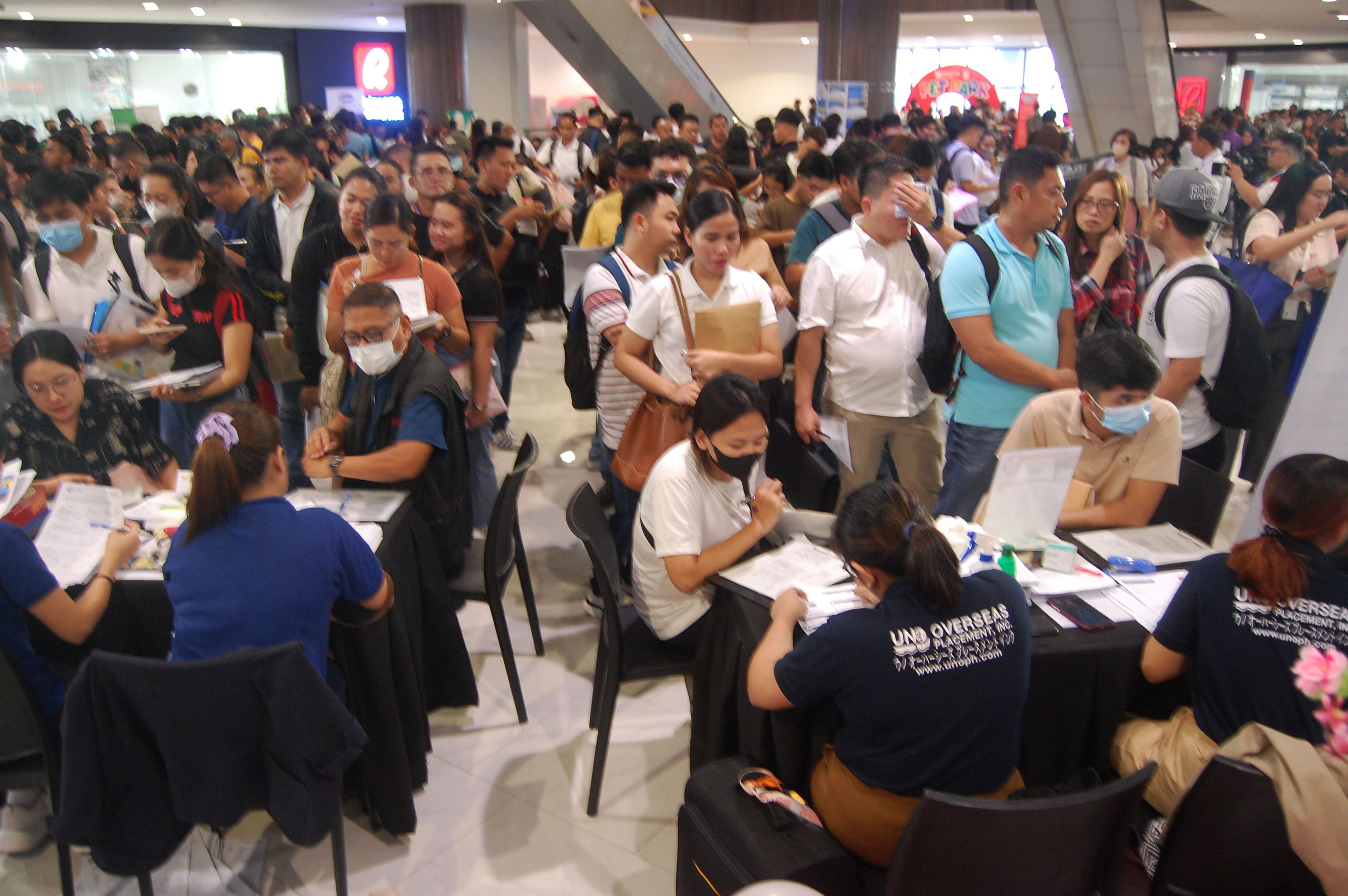 JOBS IN JAPAN AWAIT PINOYS