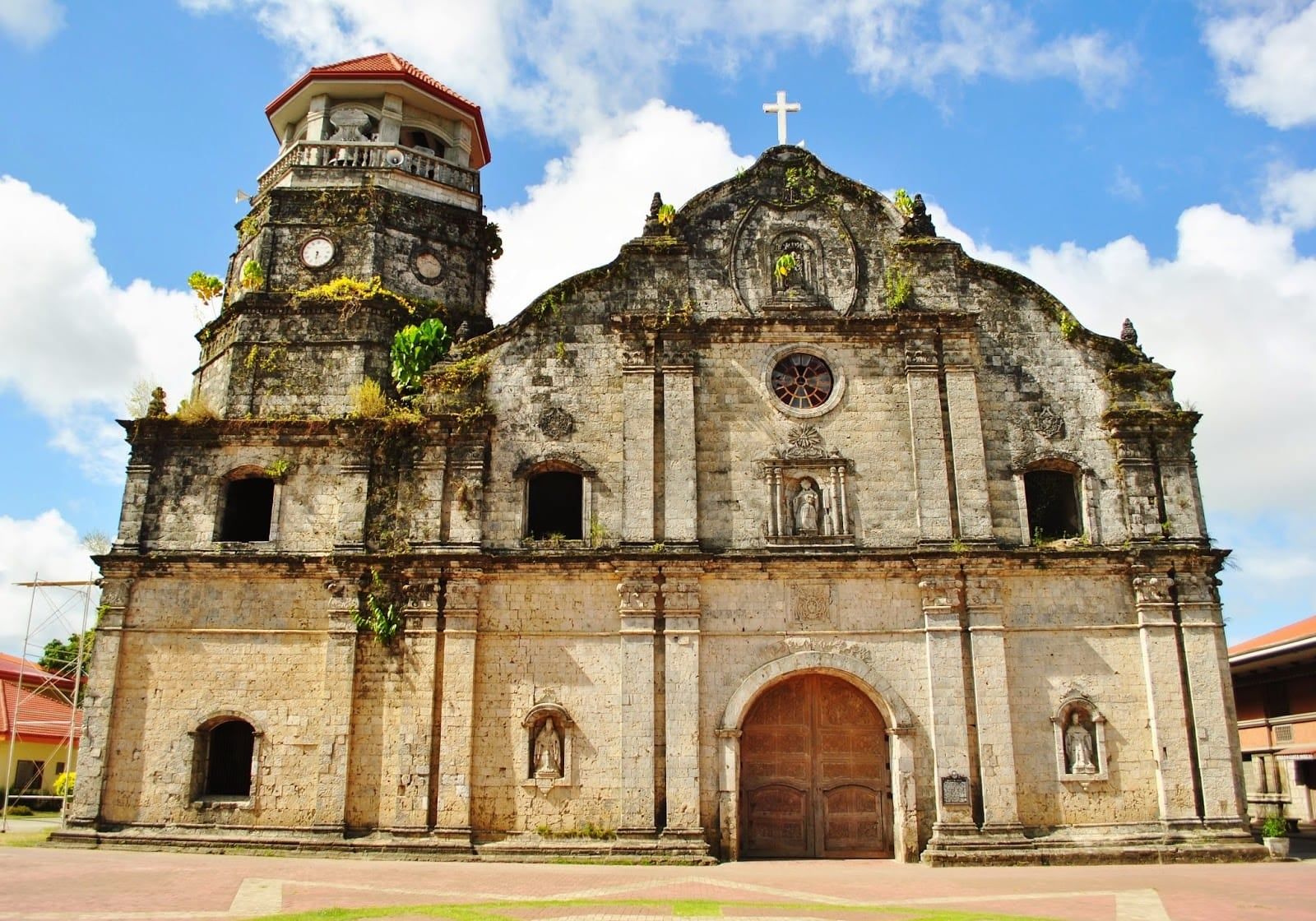 Holy Week Escapes in Panay