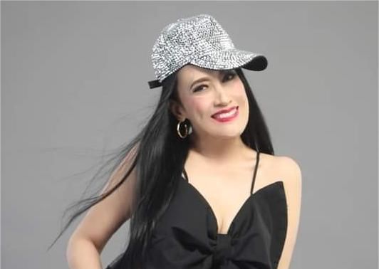 Ai Ai de las Alas and hubby call it quits