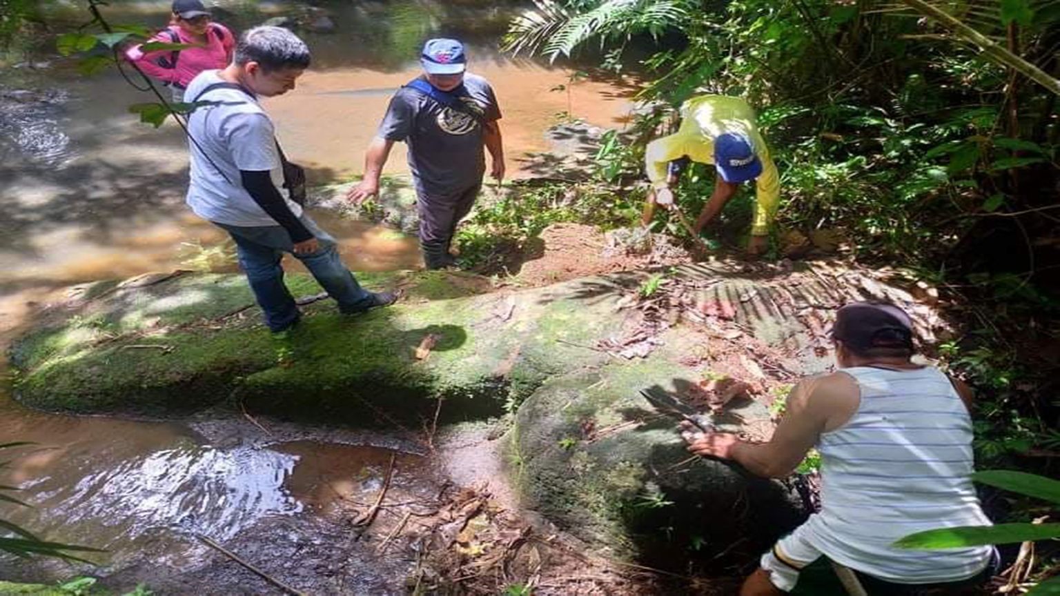 Rare 17th-century stone Cross found in Lucban photo from Opinyon Quezonin