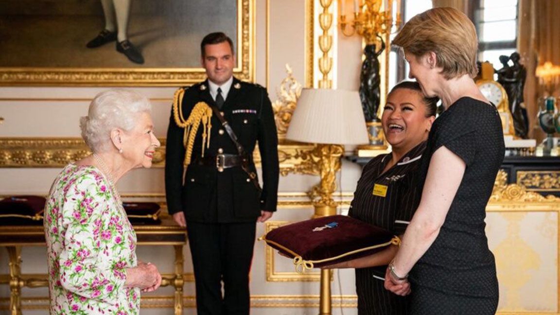 Pinay nurse May Parsons is honored by Queen Elizabeth  phot BusinessMirror