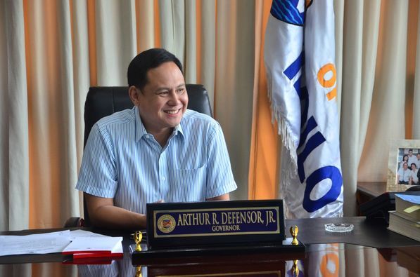 Governor Arthur Defensor Jr.'s Response to the Political Discord Between Mayor Trenas and JamJam Baronda
