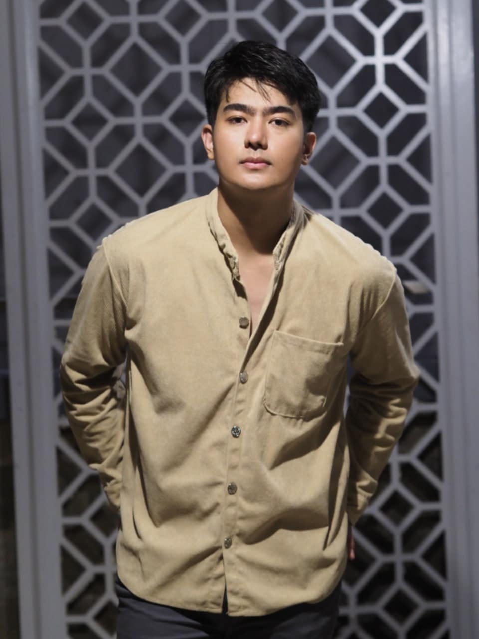 Albert Figueras launches newbie actor Jeff Francisco on the ramp