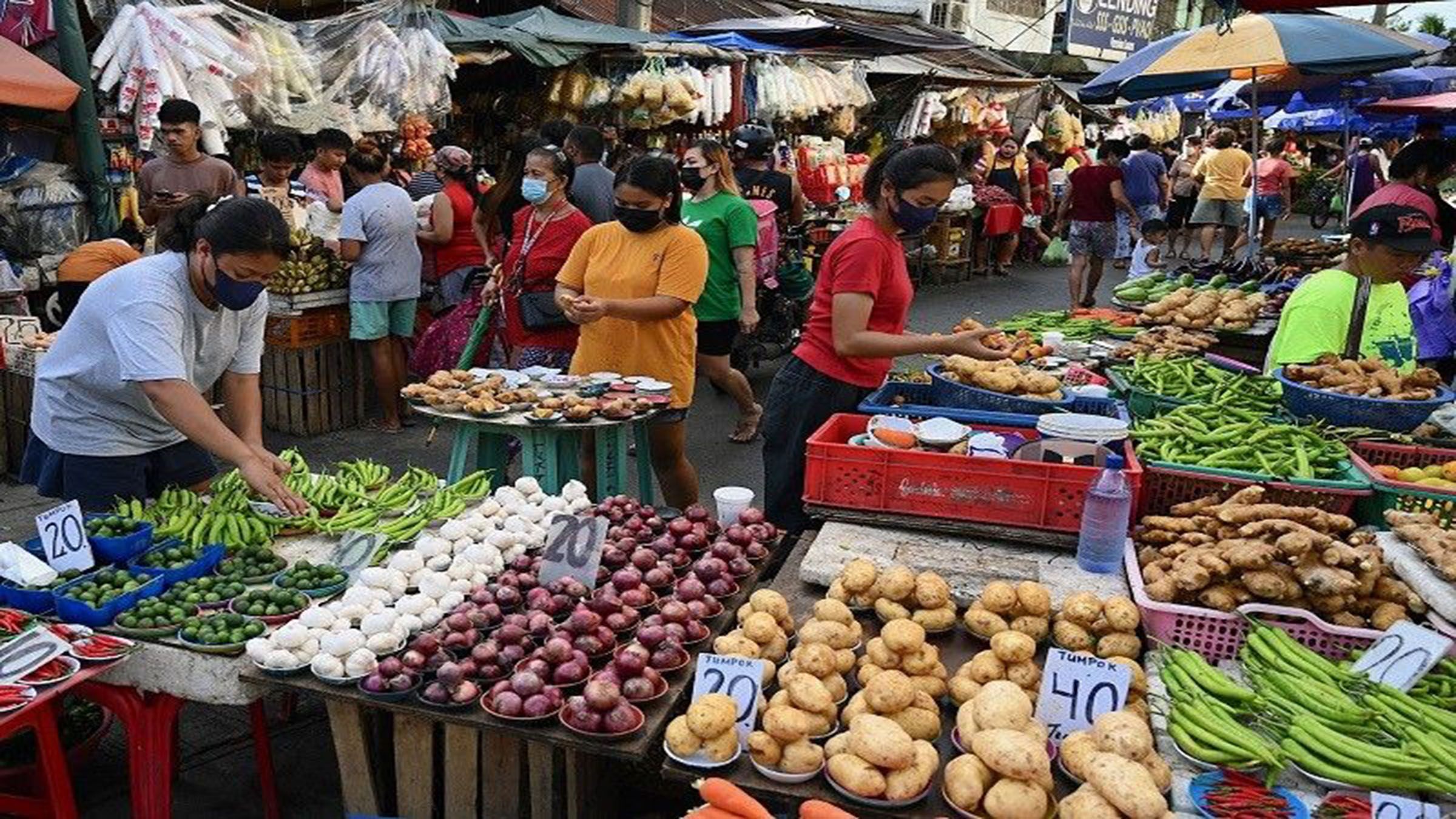Filipino households take on inflation