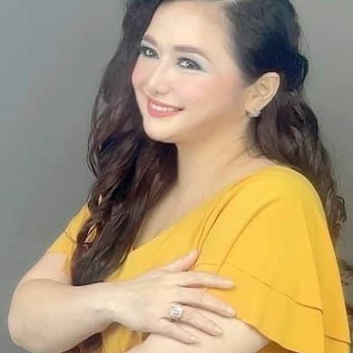 San Pablo City actress Angelica Jones opts for showbiz over politics...at the moment