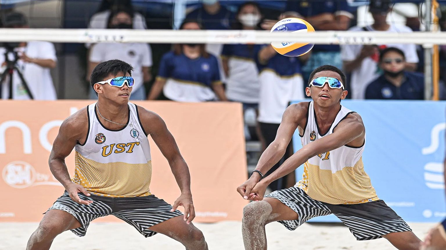 UST completes 3-peat in UAAP men’s beach volleyball phoot Chantilax