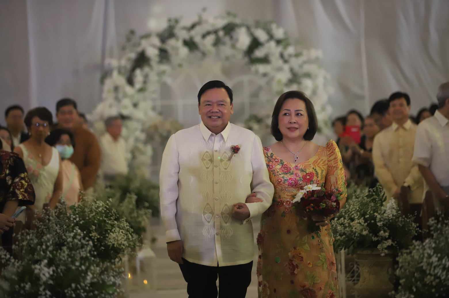 Mayor Jerry P. Treñas Renews Vows with Wife Rosalie