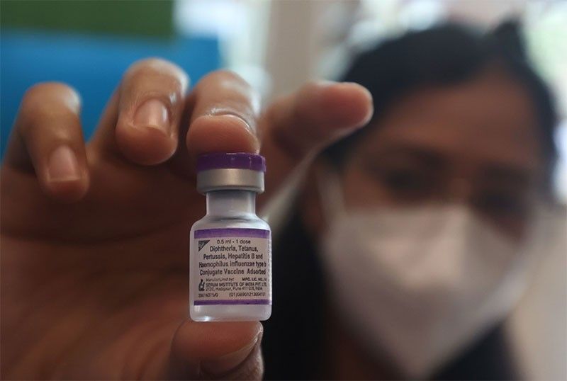 Experts: Flu vaccines urgently needed