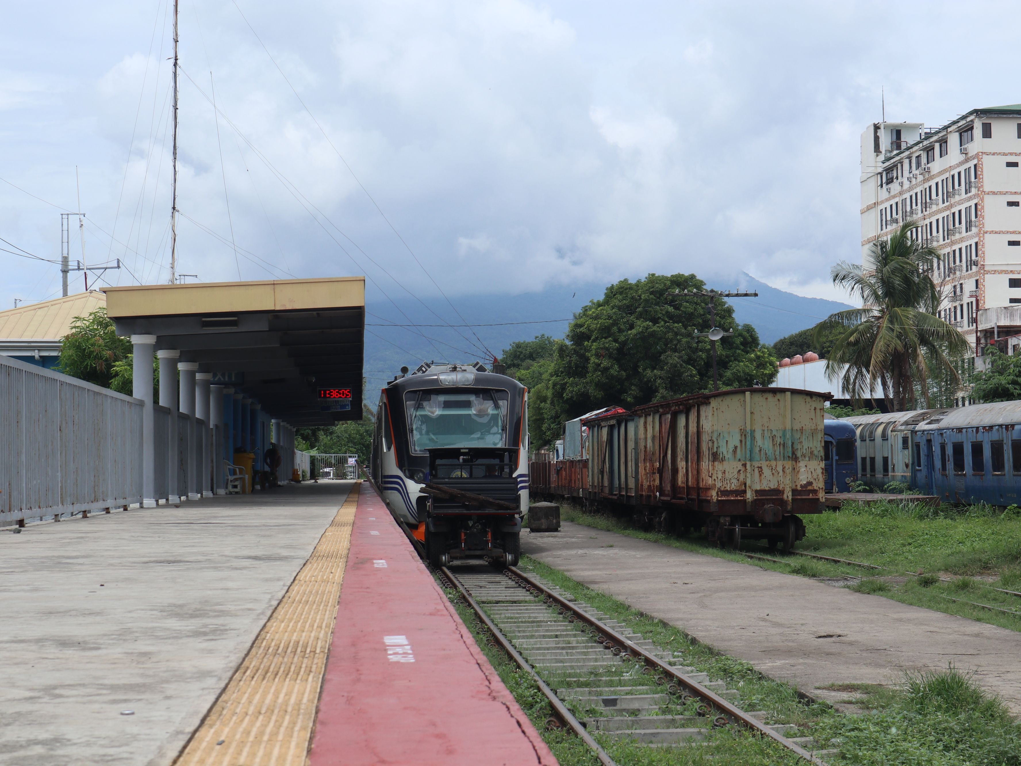 PNR's Calamba-Lucena trips suspended anew