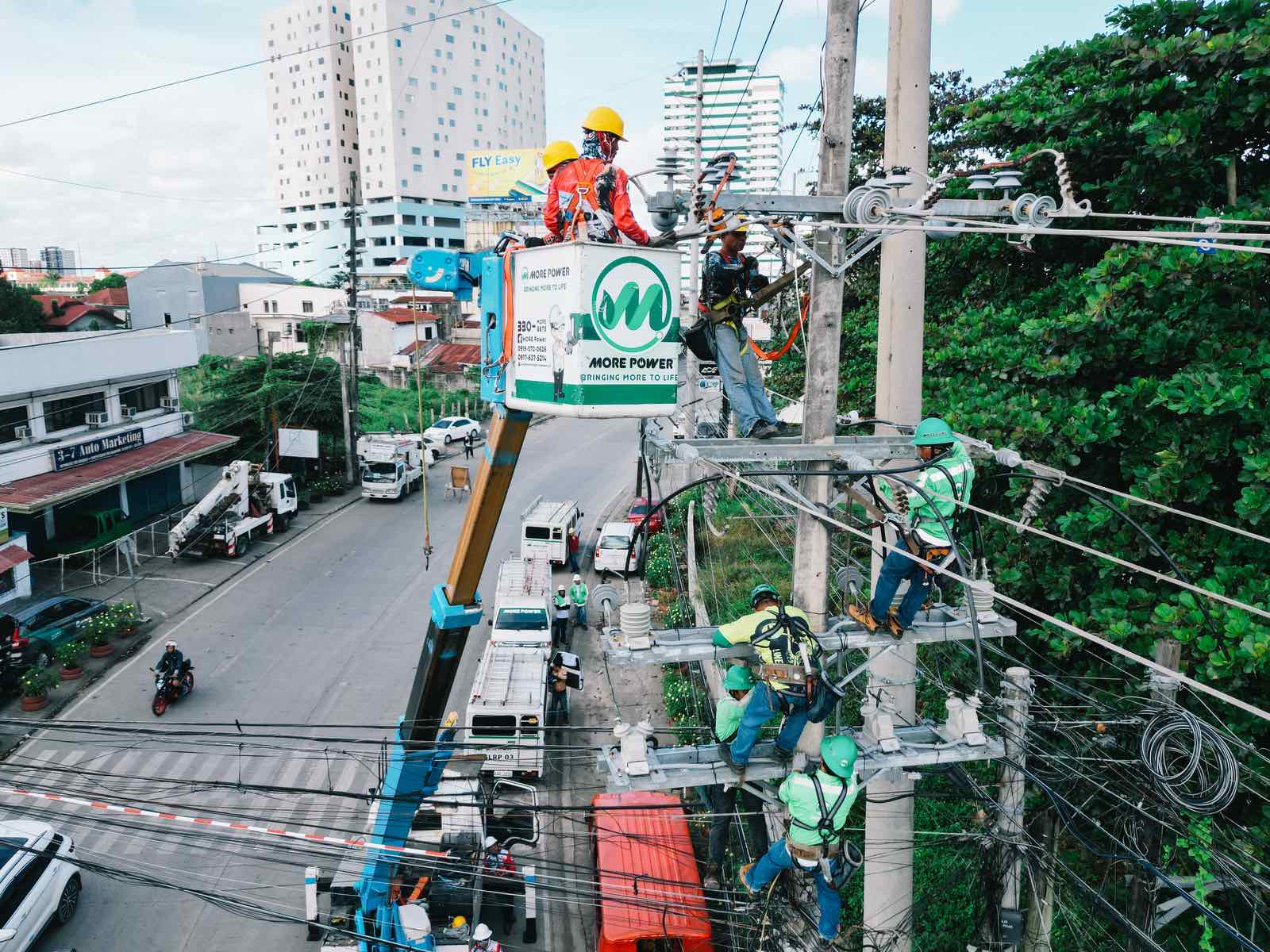 Iloilo City consumers enjoy reduced electricity rate