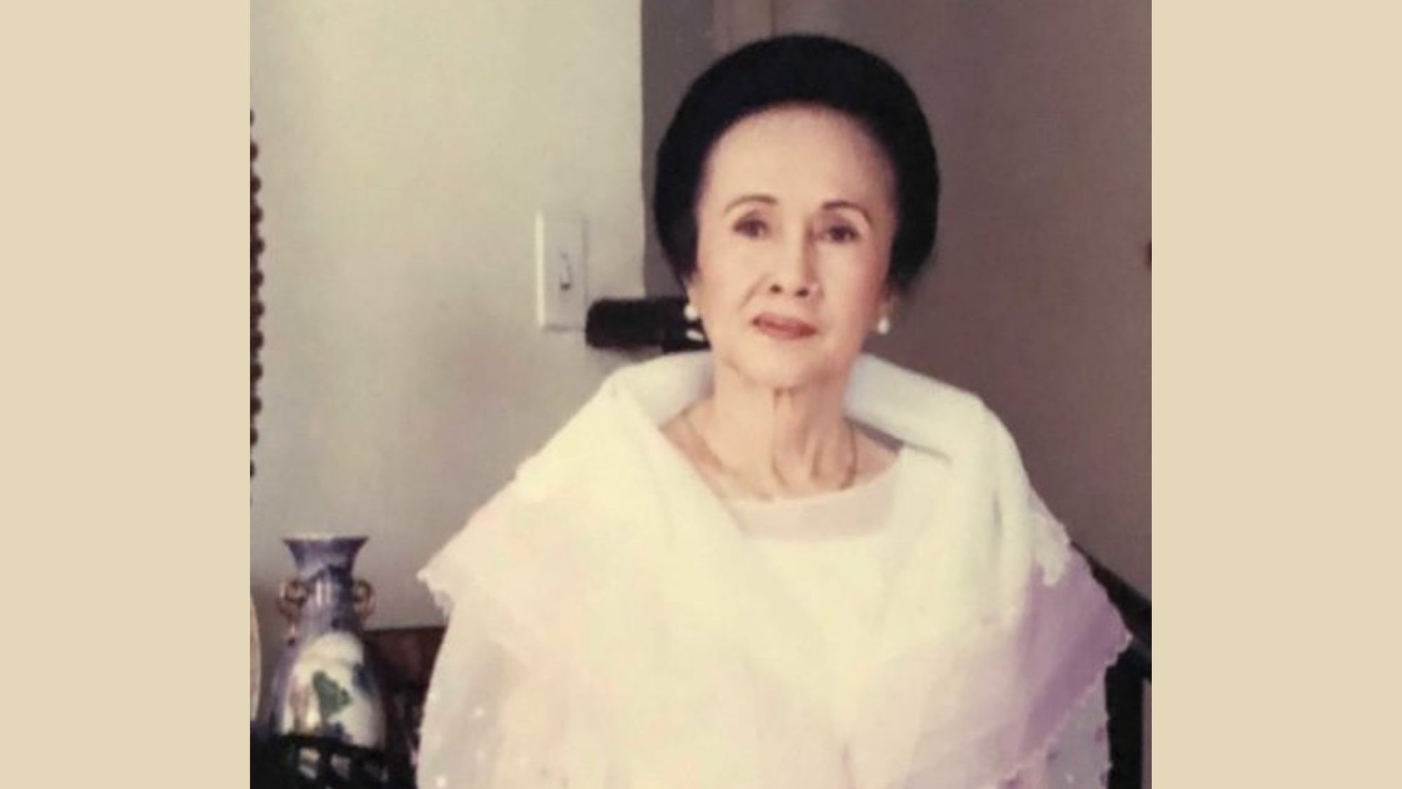 Veteran character actress Ester Chavez writes 30
