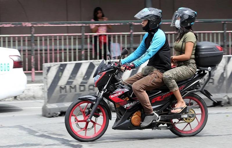 Expanding motorcycle taxis do not affect PUVs