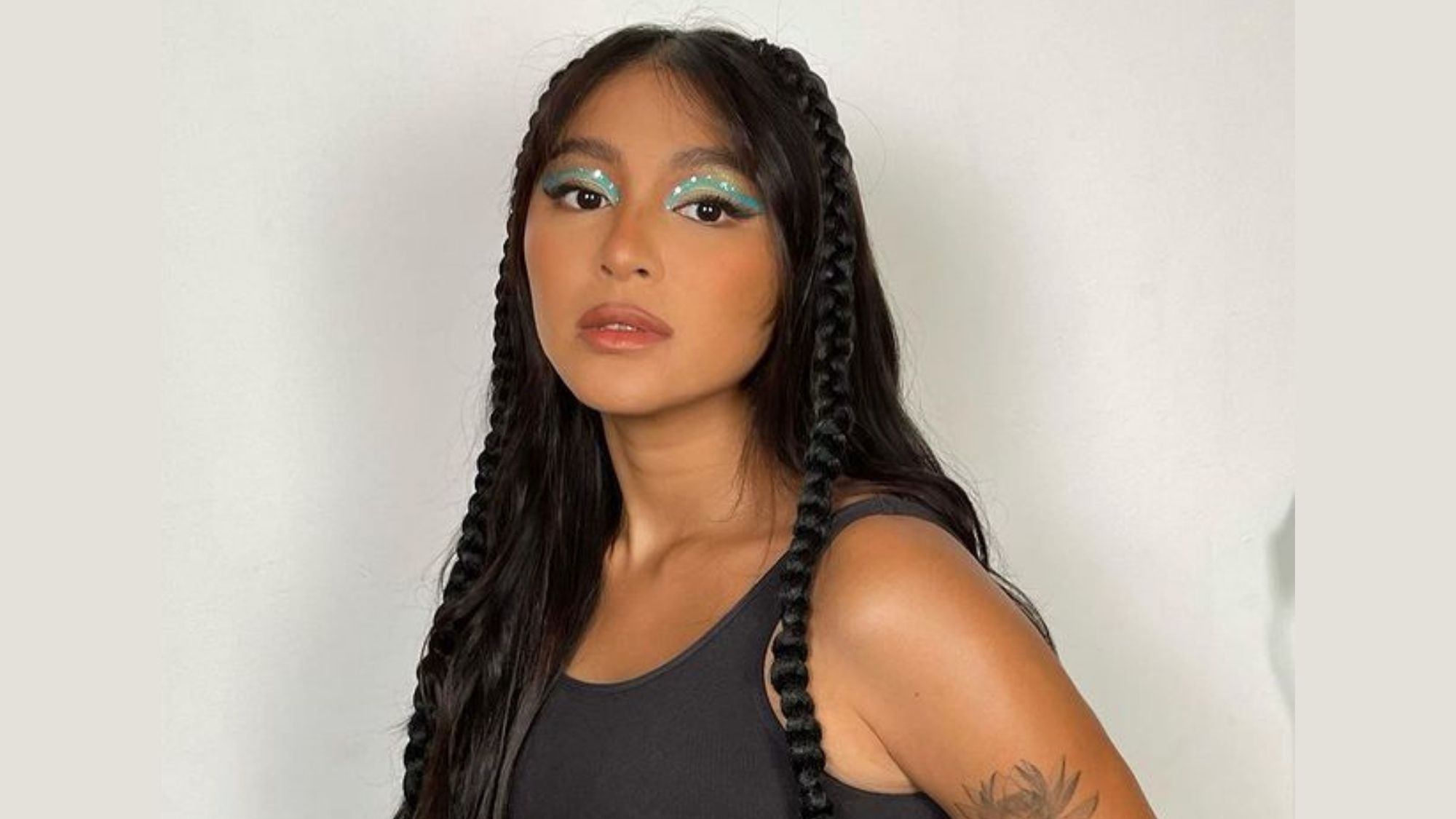 Nadine Lustre claps back at body shamer 