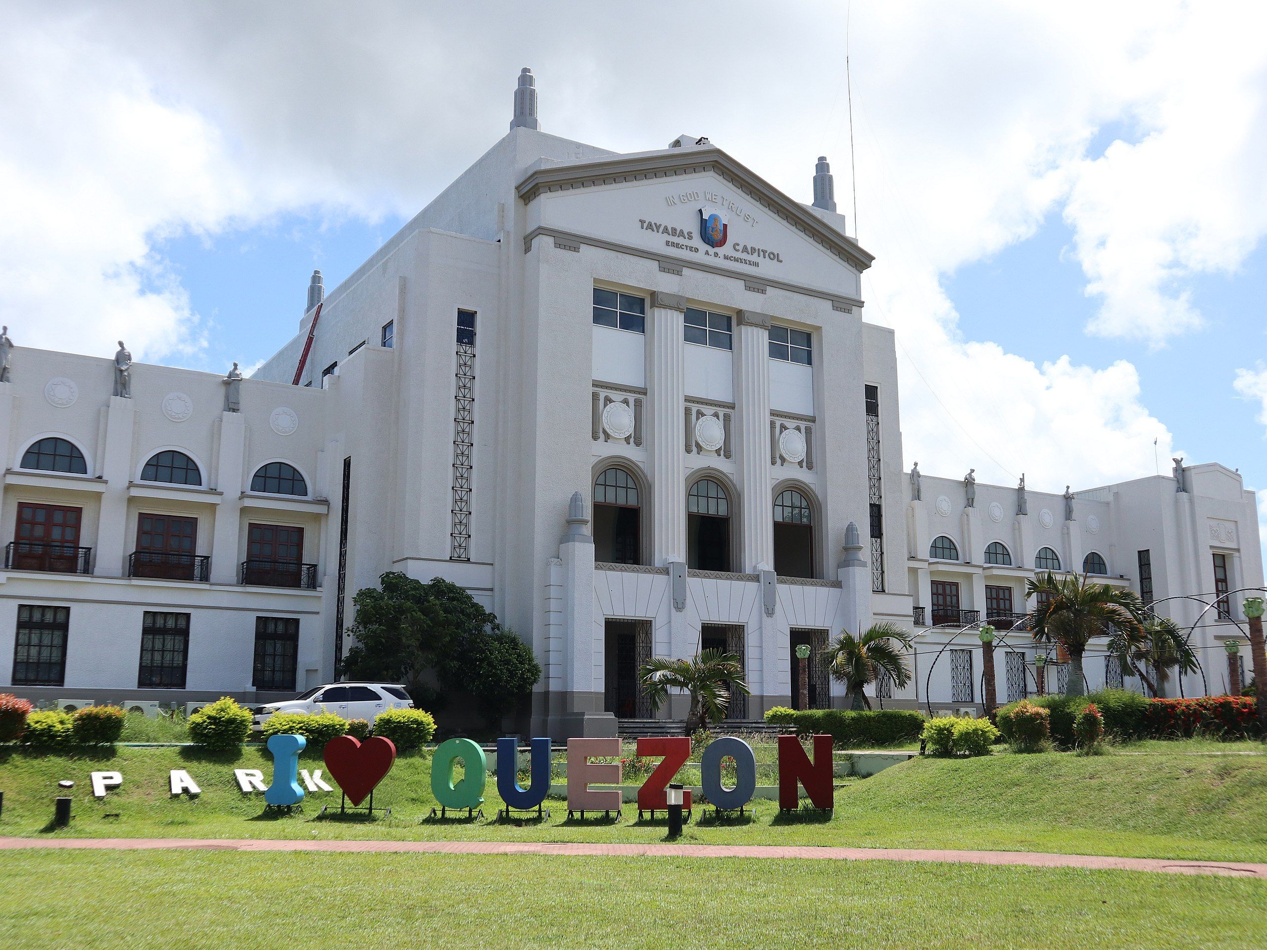 37 municipalities, 2 cities in Quezon hailed for ‘good financial housekeeping’