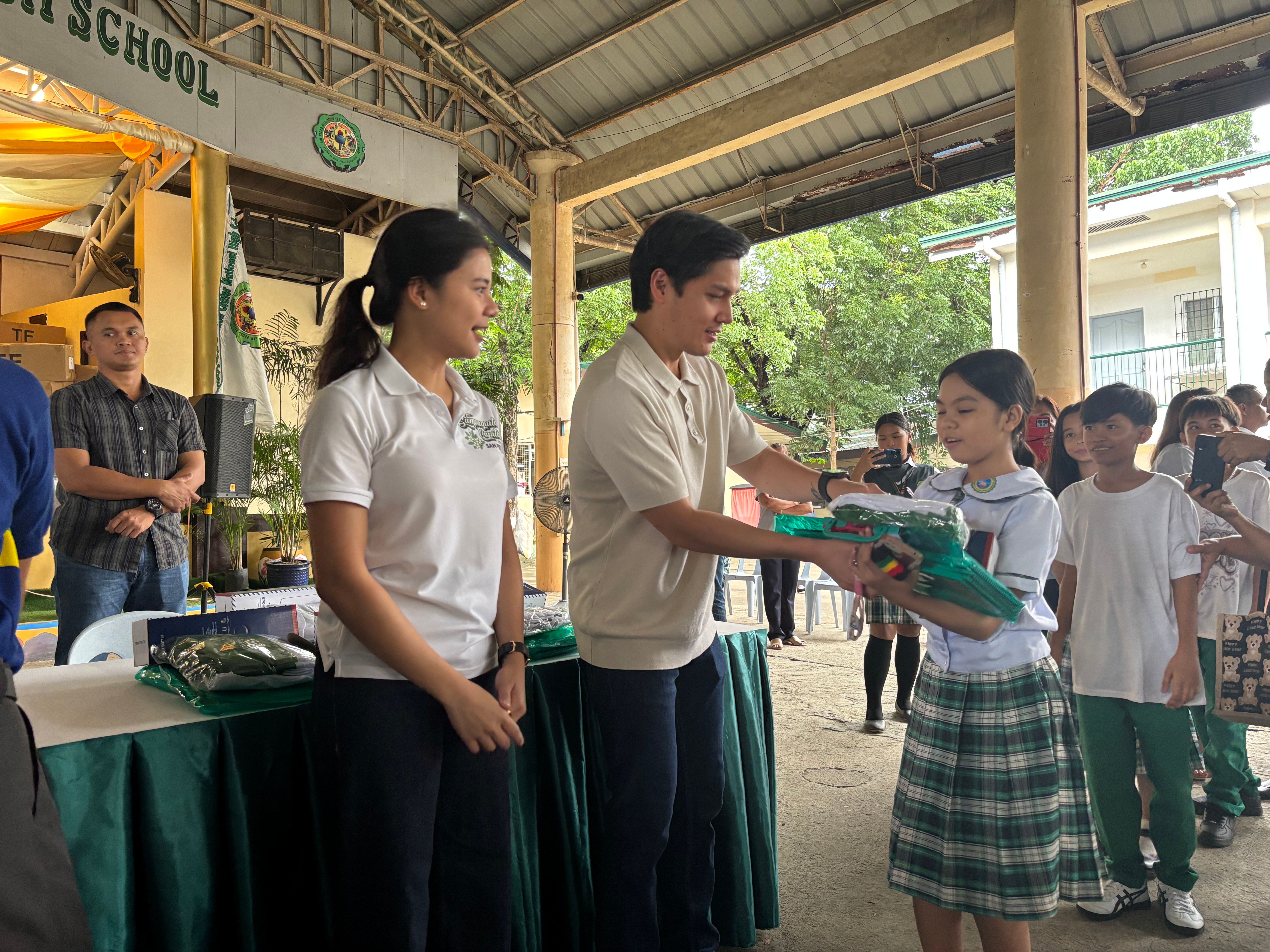 ‘Mas pinarami at pinasulit’
