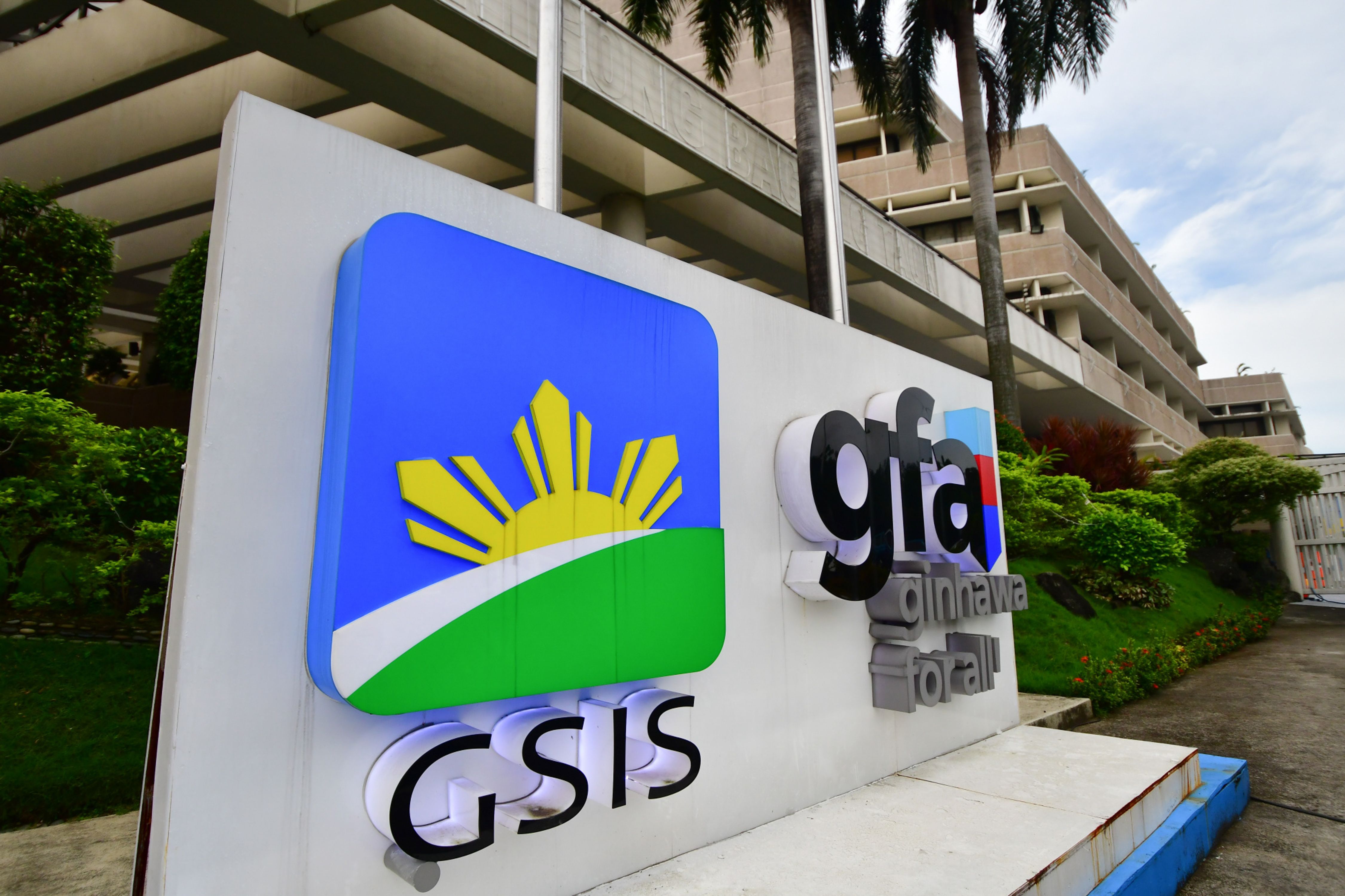 GSIS members in Laguna can avail themselves of emergency loans