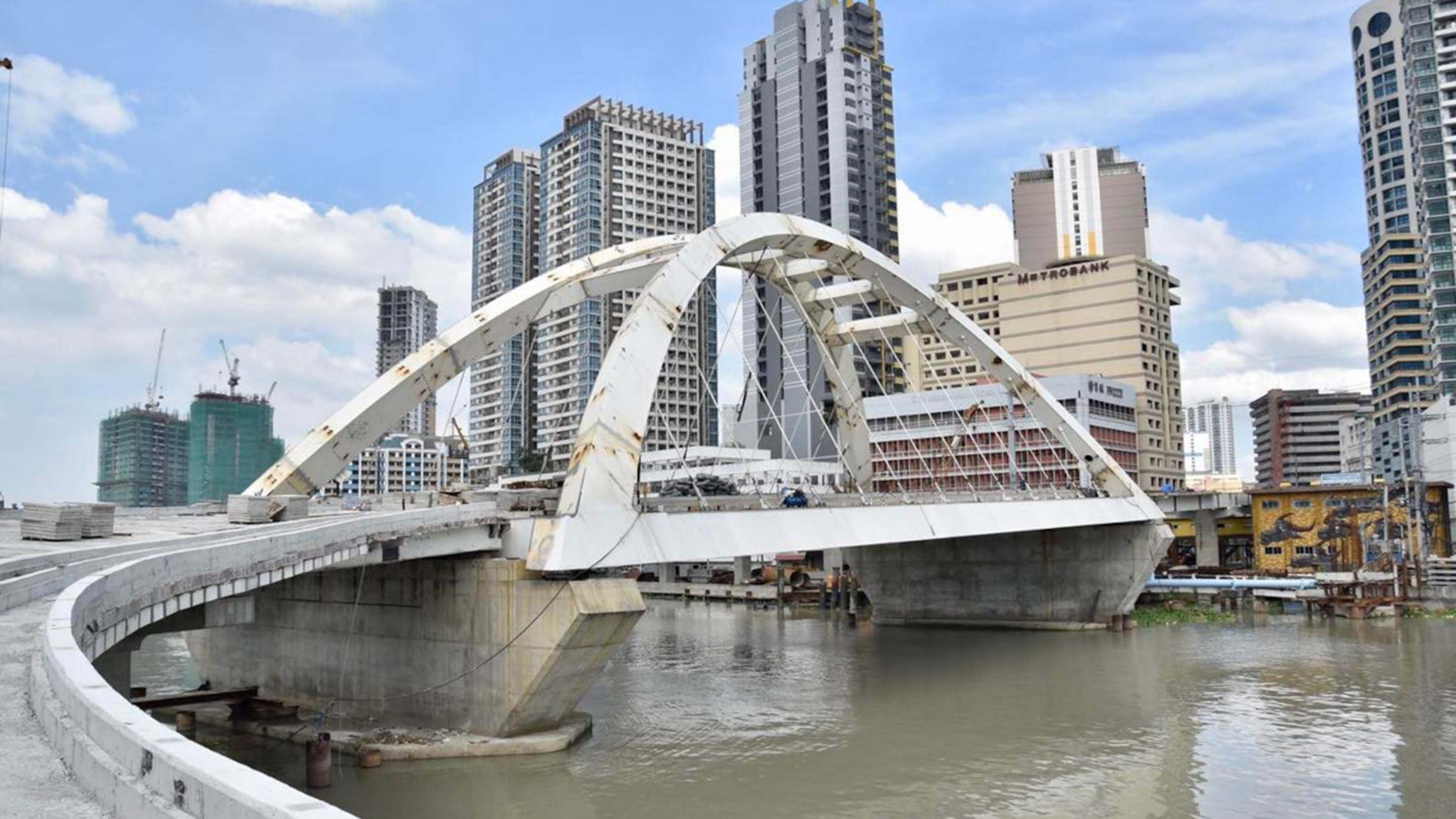 New attraction! Binondo-Intramuros Bridge to open this Holy Week  photo Top Gear Philippines