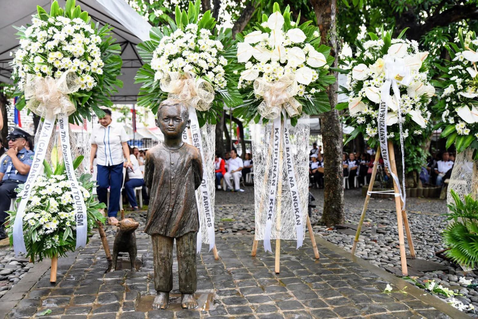 Paggunita sa kabayanihan ni Gat Jose Rizal