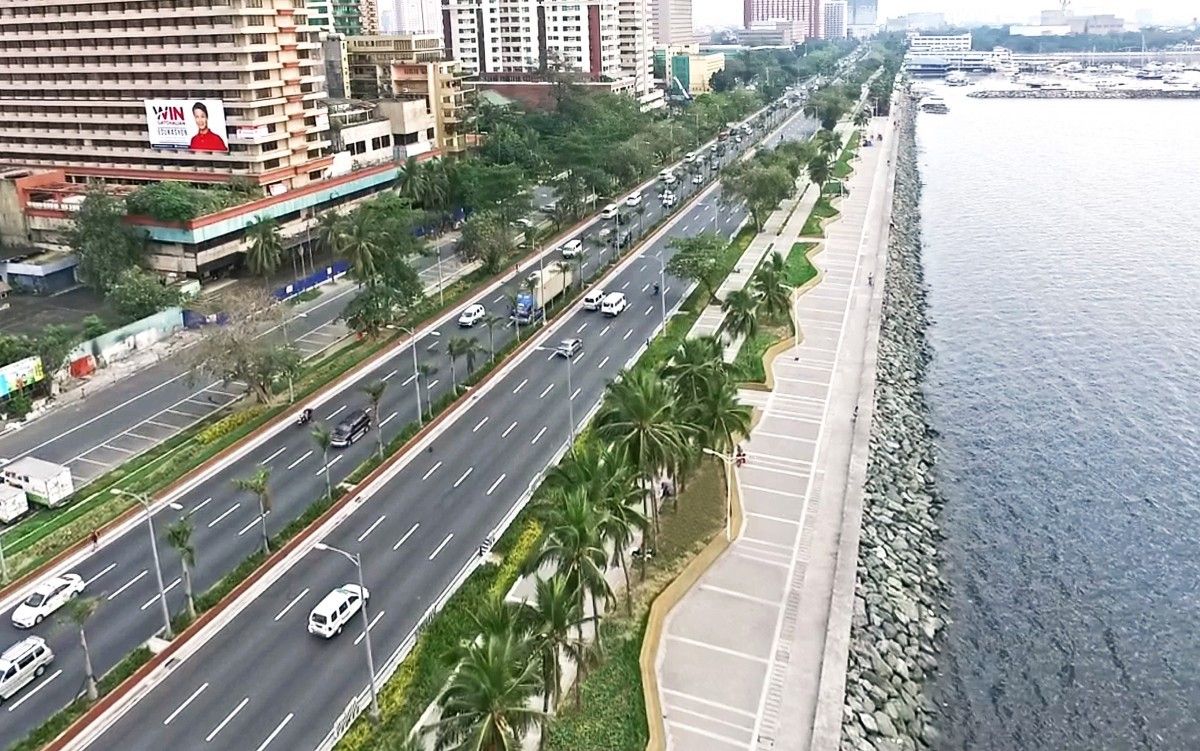 Car-free Sundays in Manila’s Roxas Boulevard