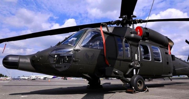 Black Hawk chopper spareparts dealer Sikorsky signs exclusivity pact with Asian Aerospace