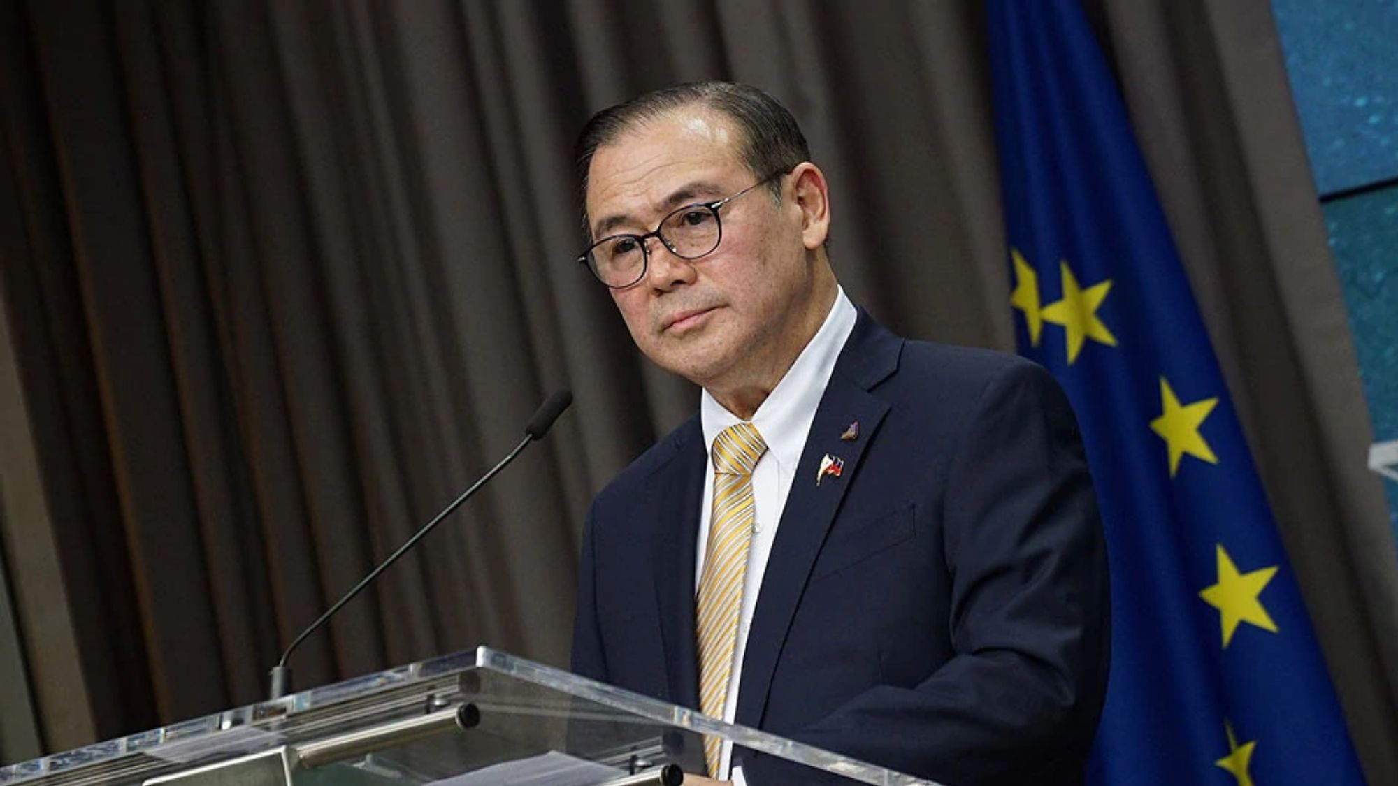 Teddy Locsin Jr.