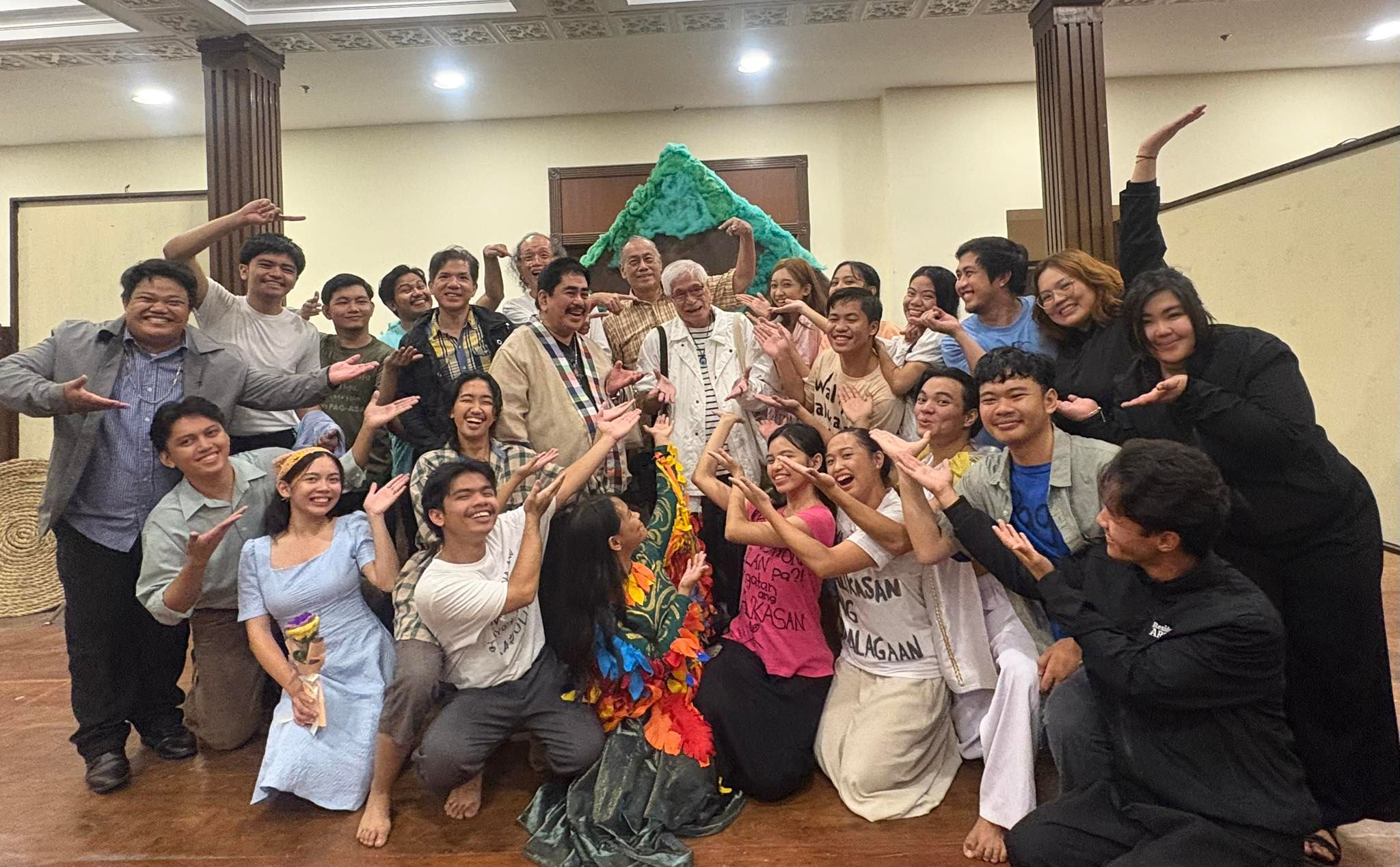 Frank Rivera: 'Art must serve people's needs'