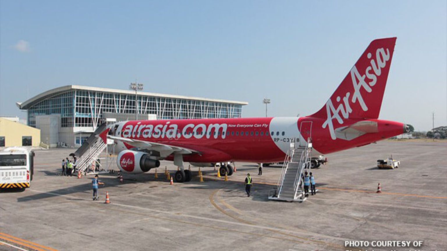 AirAsia PH says it adheres to gov't rules on travel as Alert Level 3 is raised photo PNA