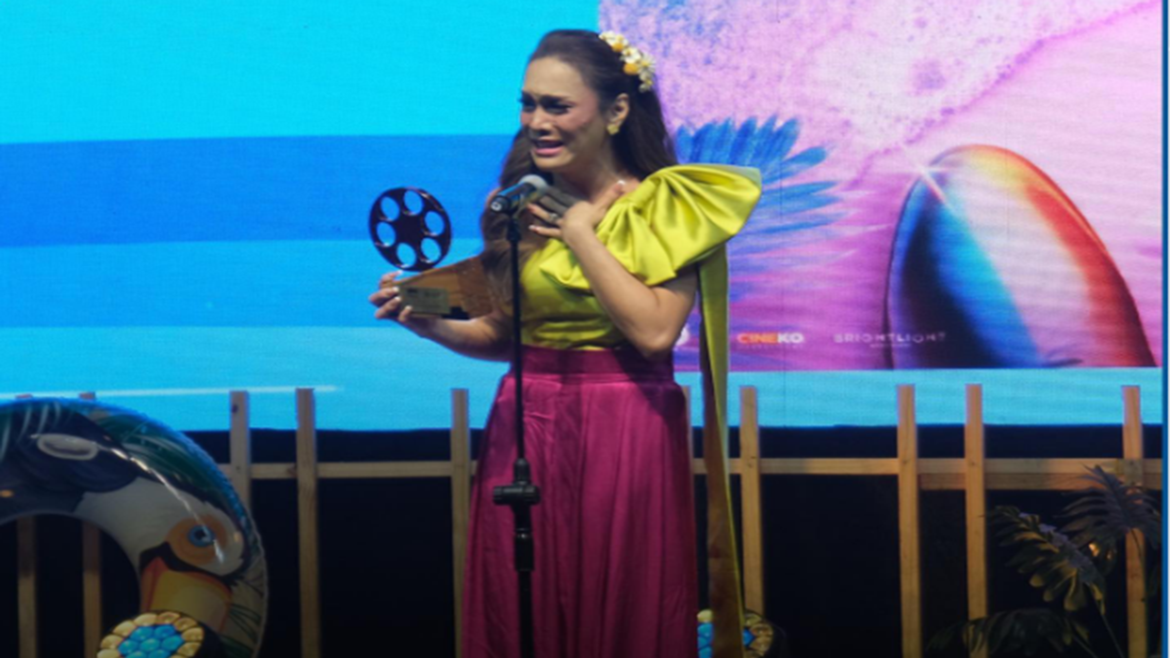 Kaladkaren dedicates 2023 SMMFF Best Supporting Actress plum to LGBTQIA+ community