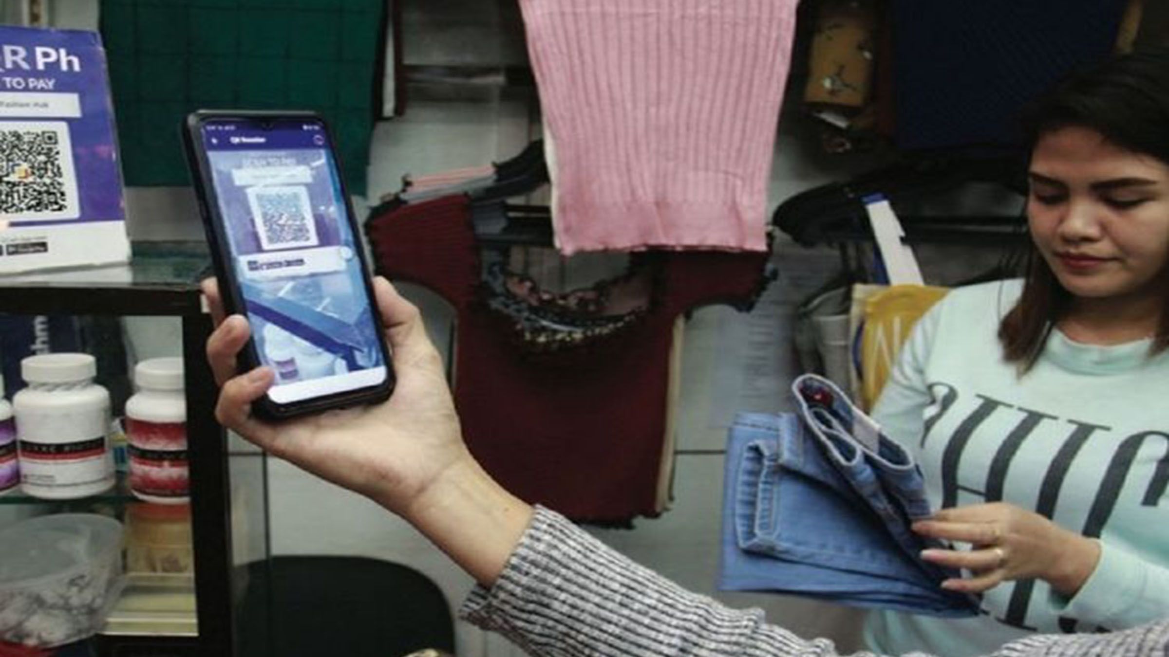 Filipinos opt for convenience digital payments