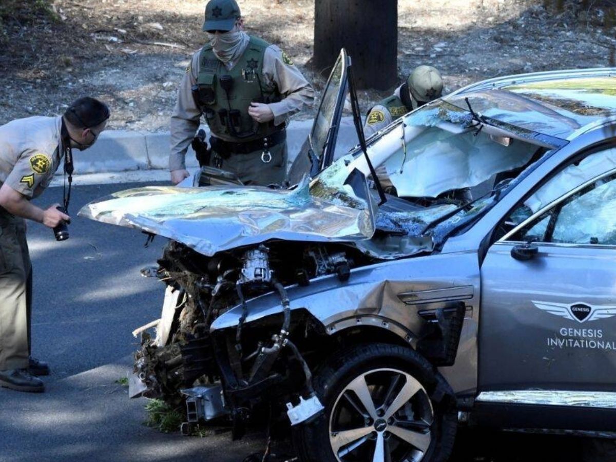 Tiger Woods in serious car accident