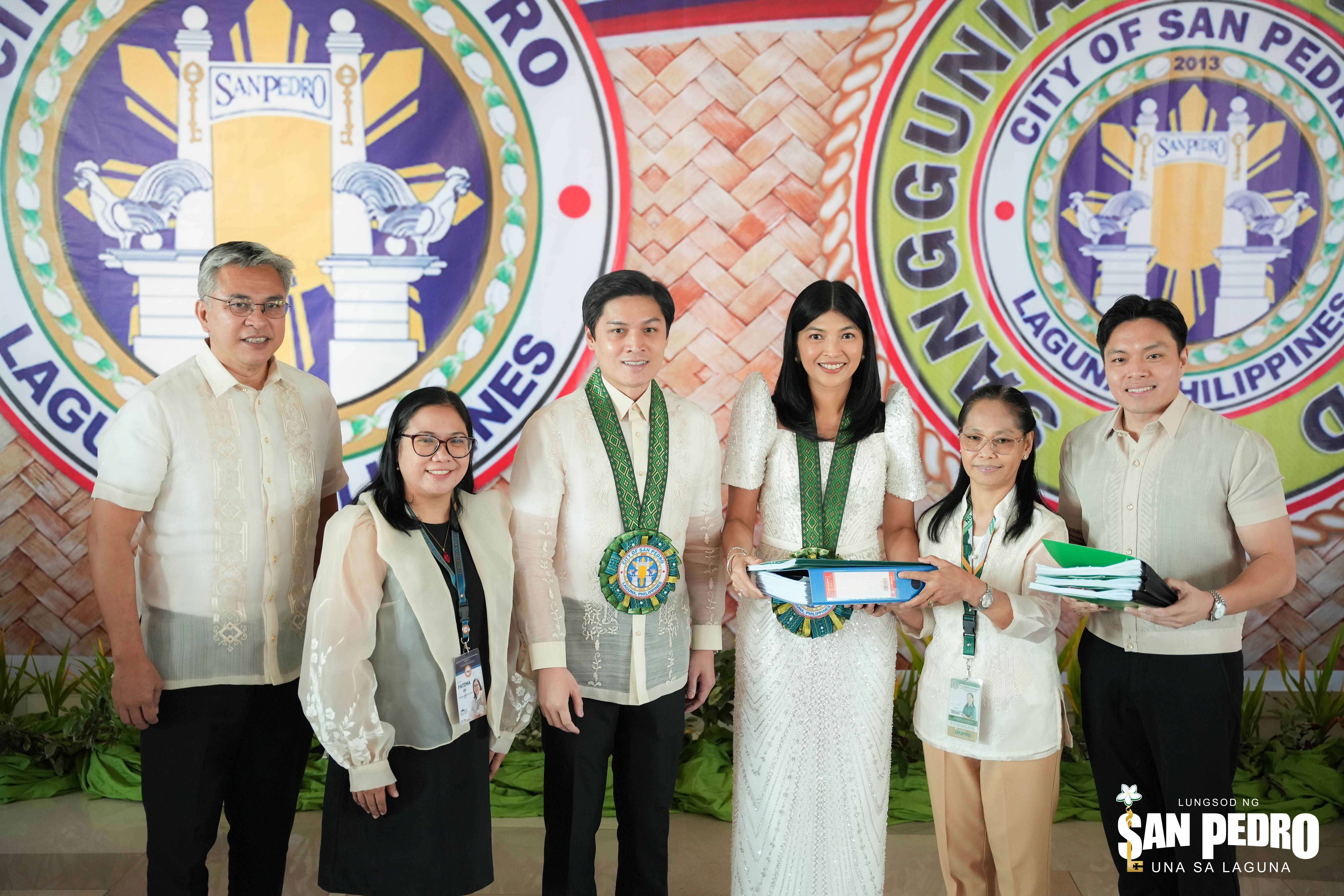 Orderly transition at San Pedro City Hall