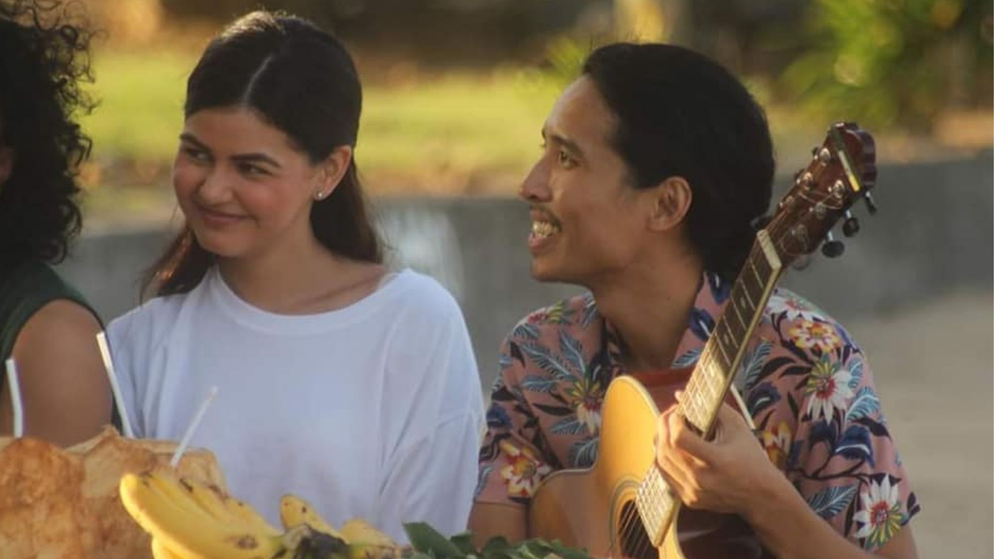  Janine Gutierrez daringly kisses Pepe Herrera