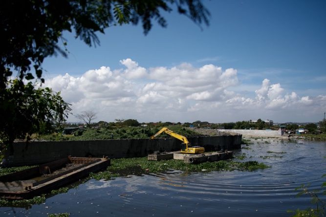 SMC removes 500k tons from Laguna's rivers