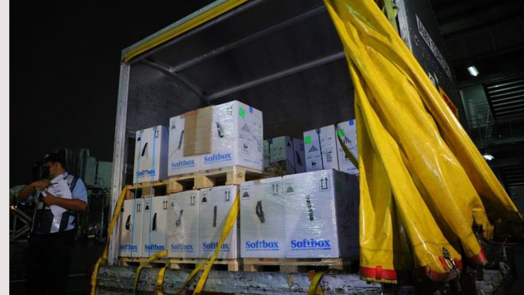 Gov’t –purchased Pfizer doses arrive in PH photo from NTF, Facebook