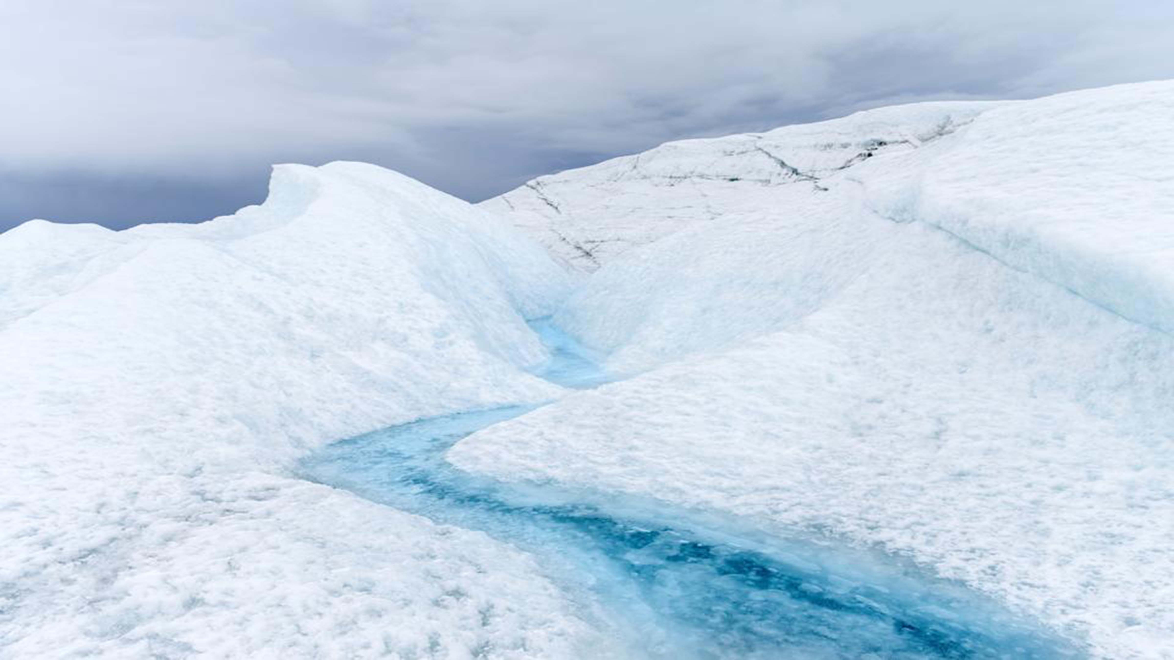 Greenland mass ice-melting event is worrisome photo from Yahoo News