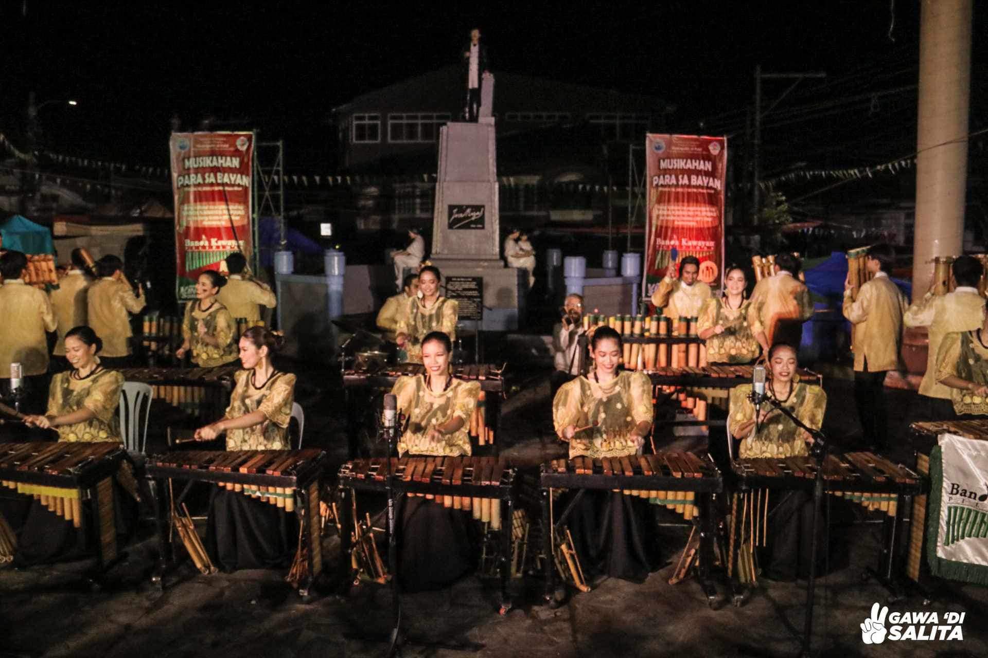 반다 카와얀 필리피나스(Banda Kawayan Pilipinas)가 번성하고 있습니다.반다 카와얀 필리피나스(Banda Kawayan Pilipinas)가 번성하고 있습니다.  