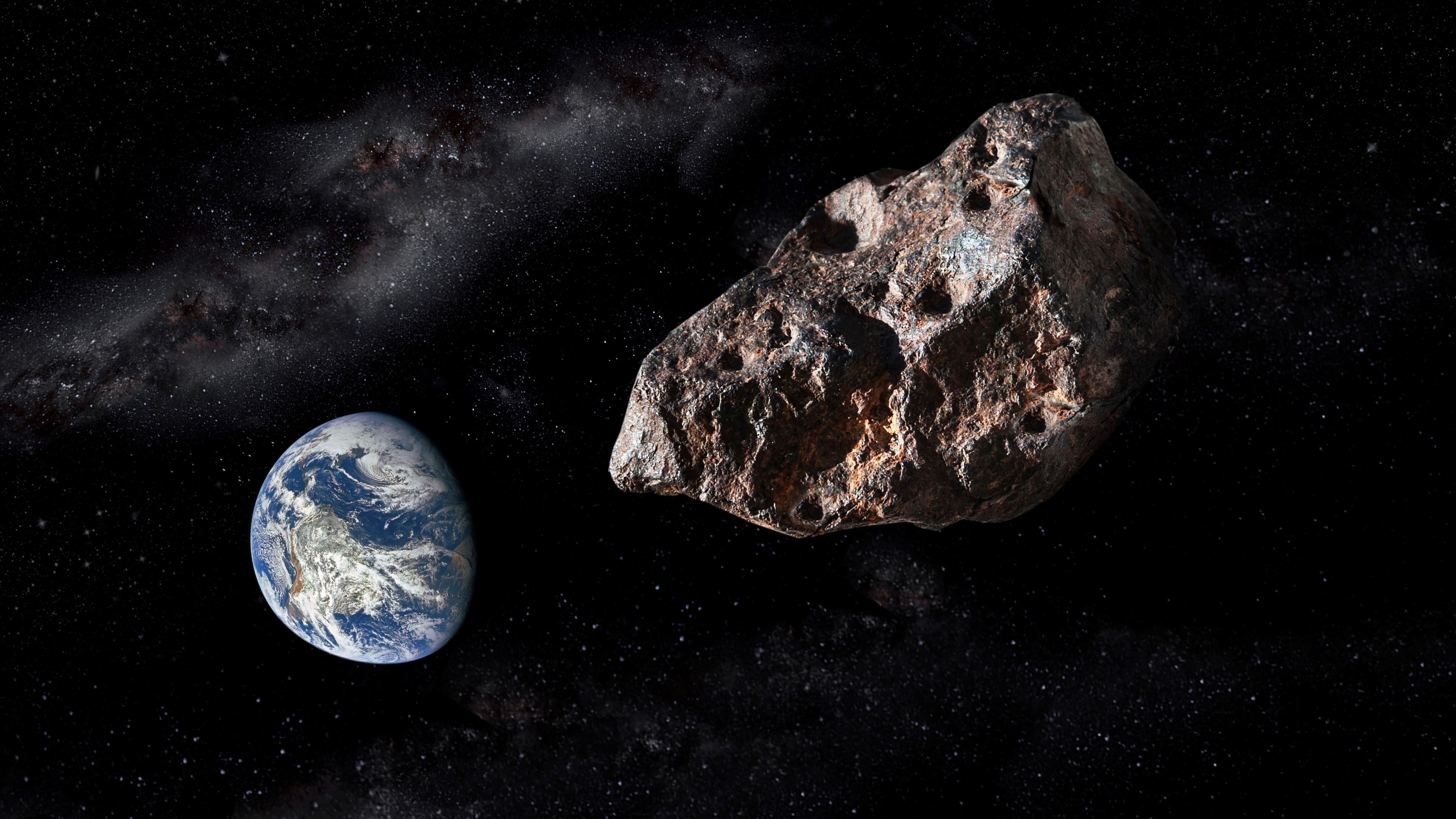 Potentially hazardous!  Huge asteroid to fly by near Earth photo Live Science