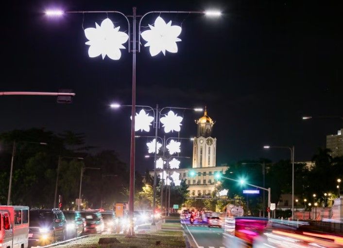 Manila shuns spending for xmas  decors, opts to use old lanterns