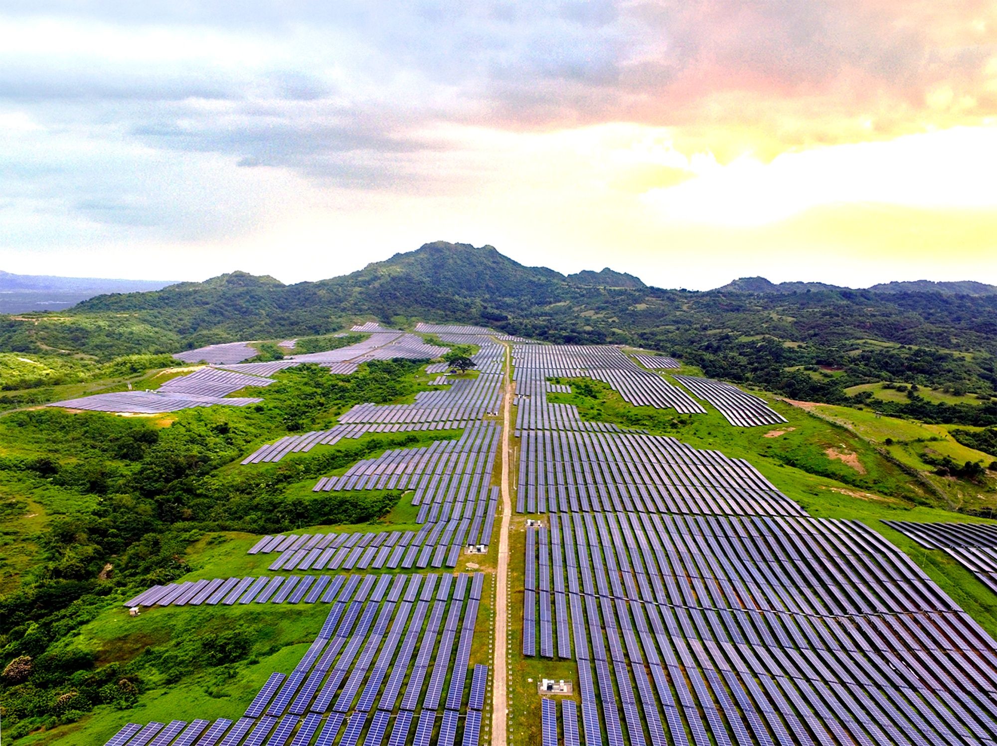 P5B solar farm up for construction in Calatagan