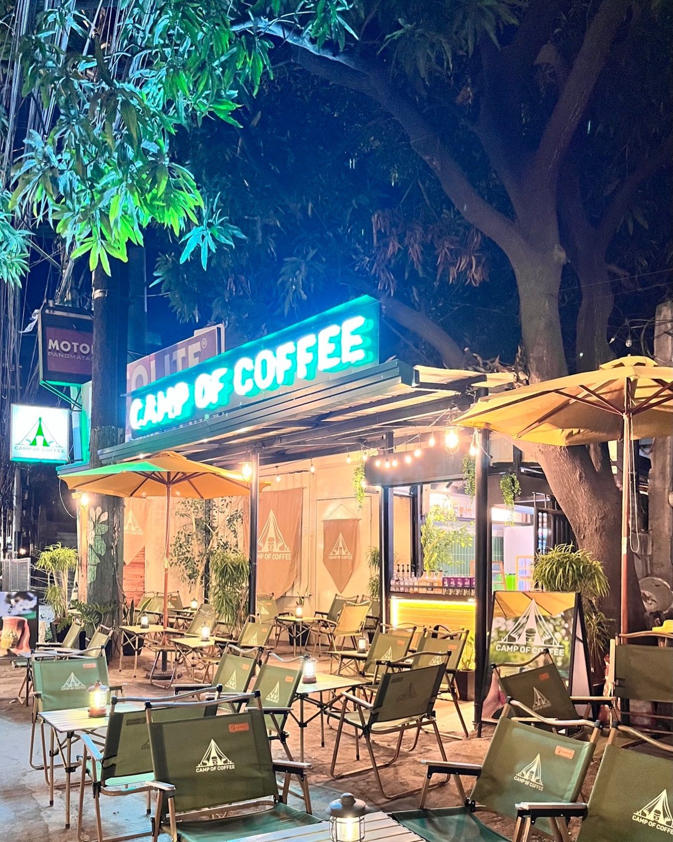 'Camping vibes' habang nagkakape