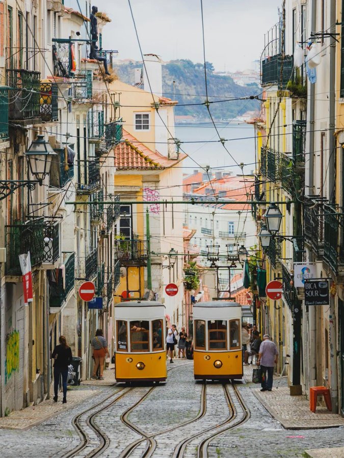 Nessout_Lisbon Incentive Trip_4 1