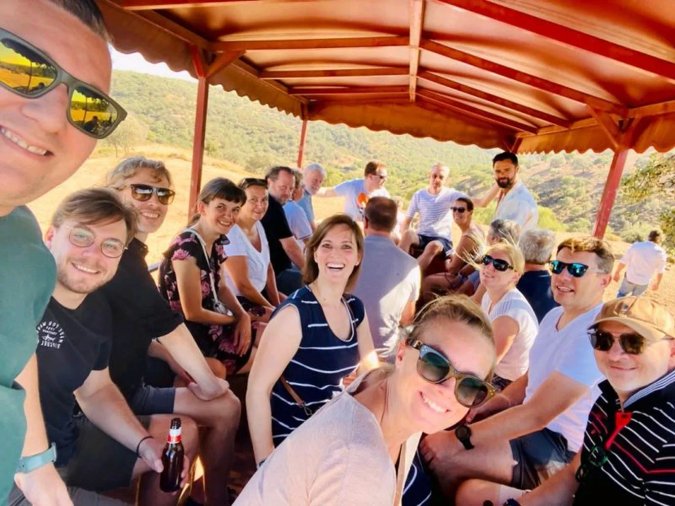 Nessout_Sevilla Incentive Trip_group picture 1