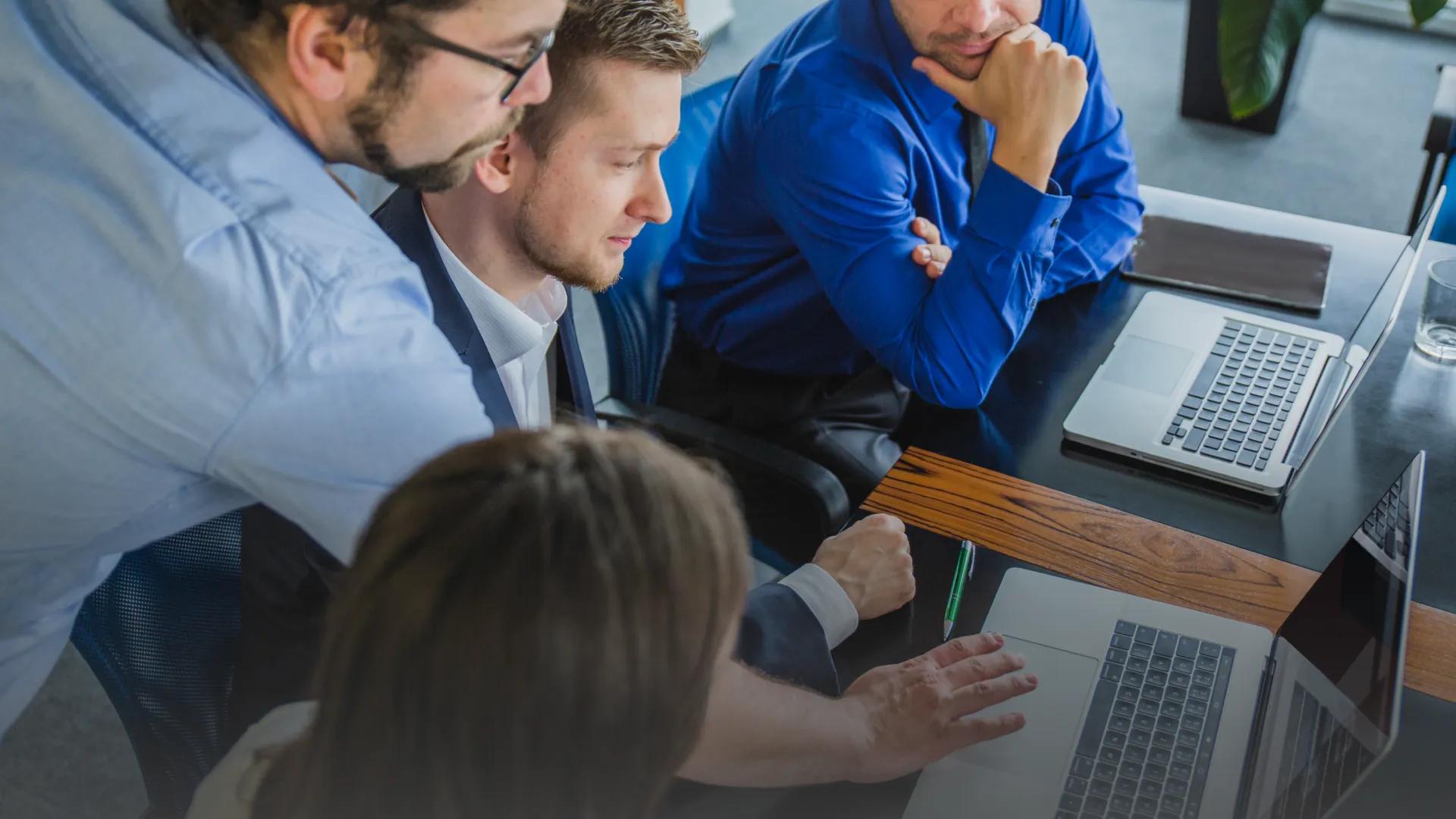 La educación tech como infraestructura del negocio: el fin del mito de la escasez de talento