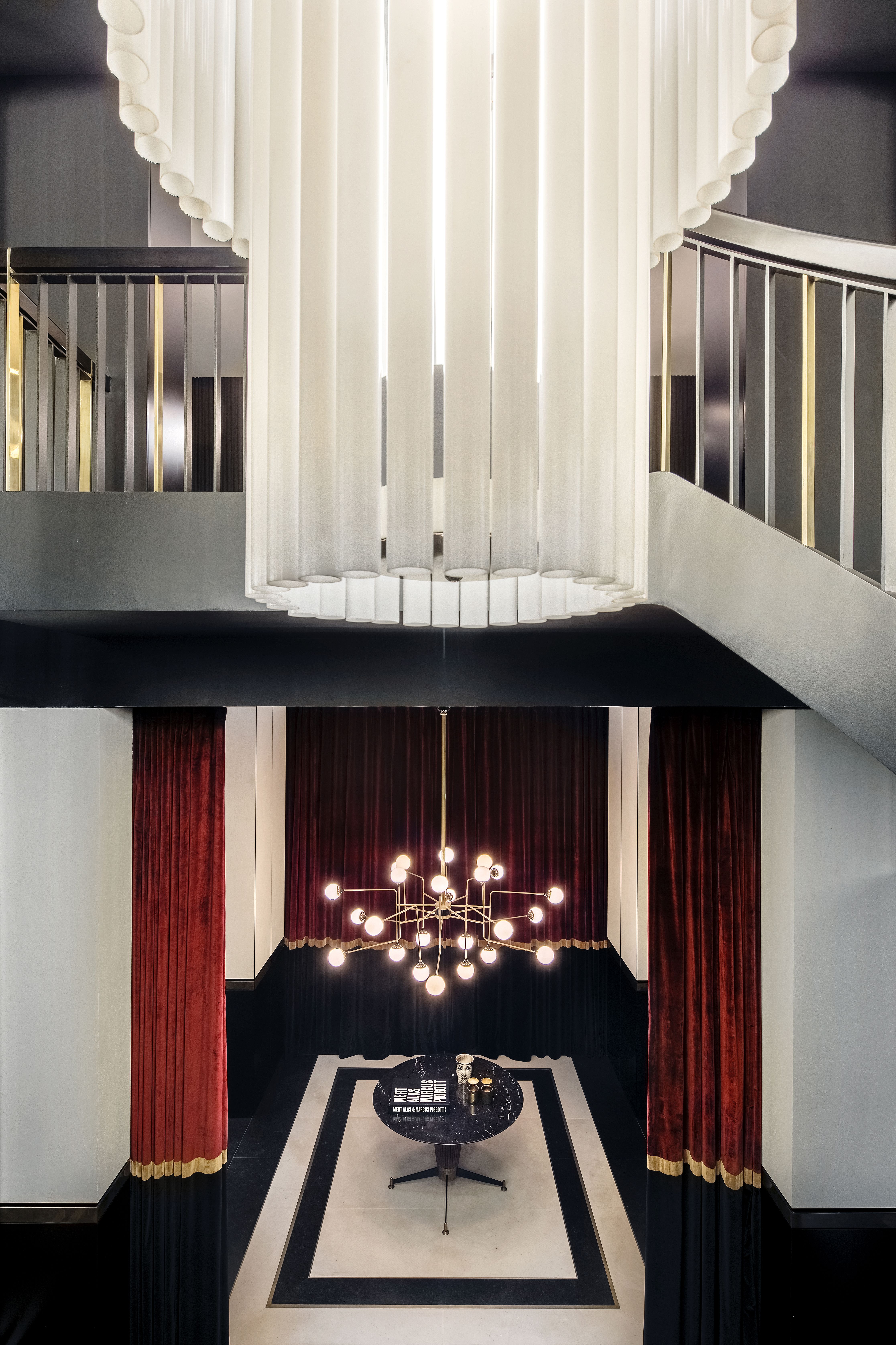 PRIVATE APARTMENT, MILANO — Storage Milano
