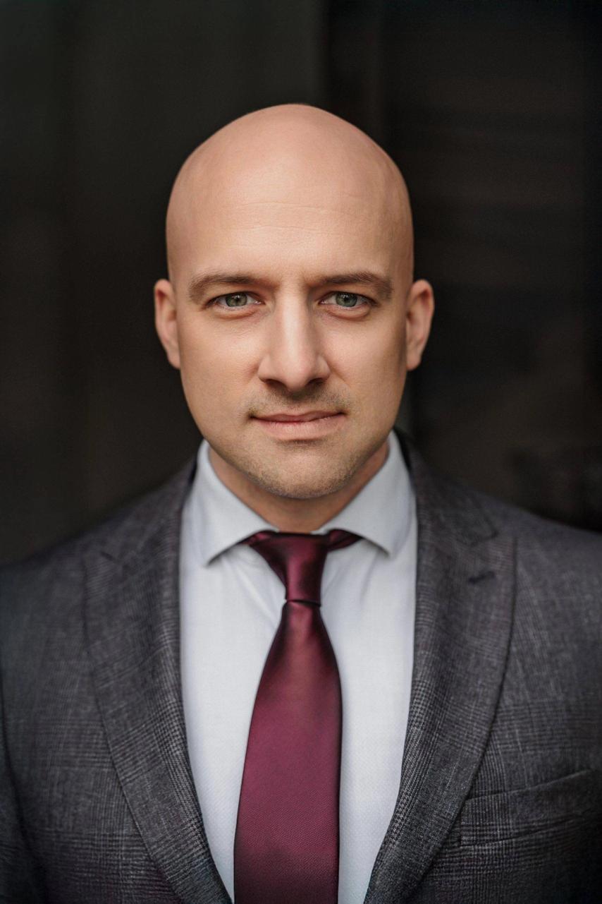 Wojciech Bruzda - Adwokat, wspólnik i współzałożyciel kancelarii Bruzda Konopka Adwokaci | bruzda-konopka.pl