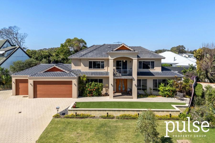 9 Moness Street