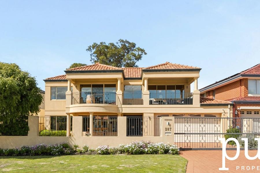 287 Riverton Drive N