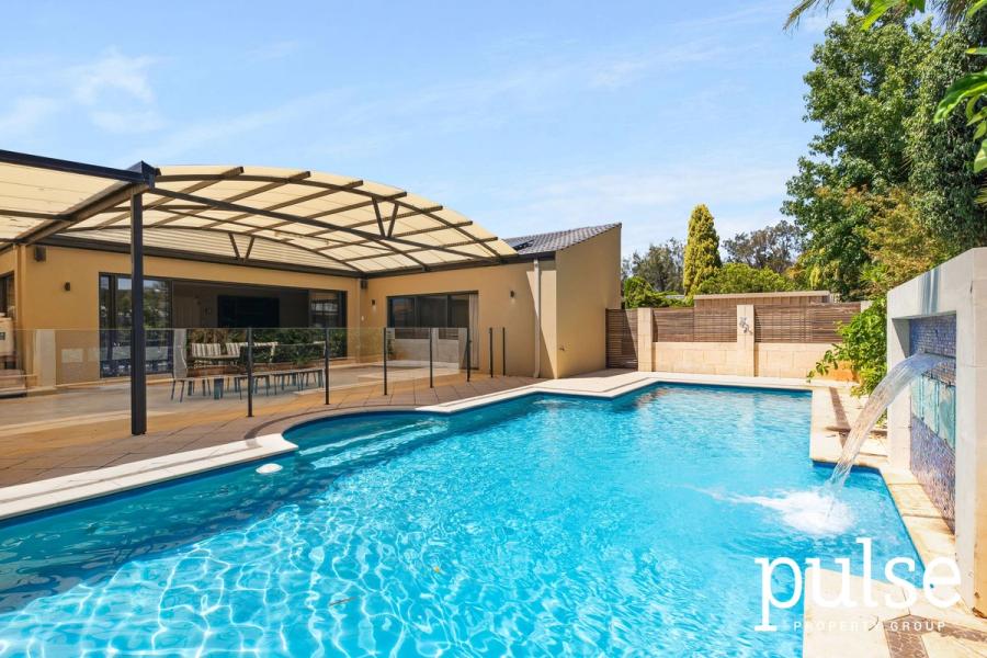 24 Ramsdale Loop