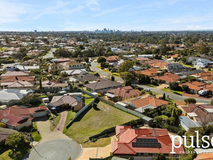22 Dunstan Place
